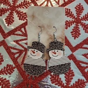 NIP Christmas Snowman Wooden Light Weight Print Earrings